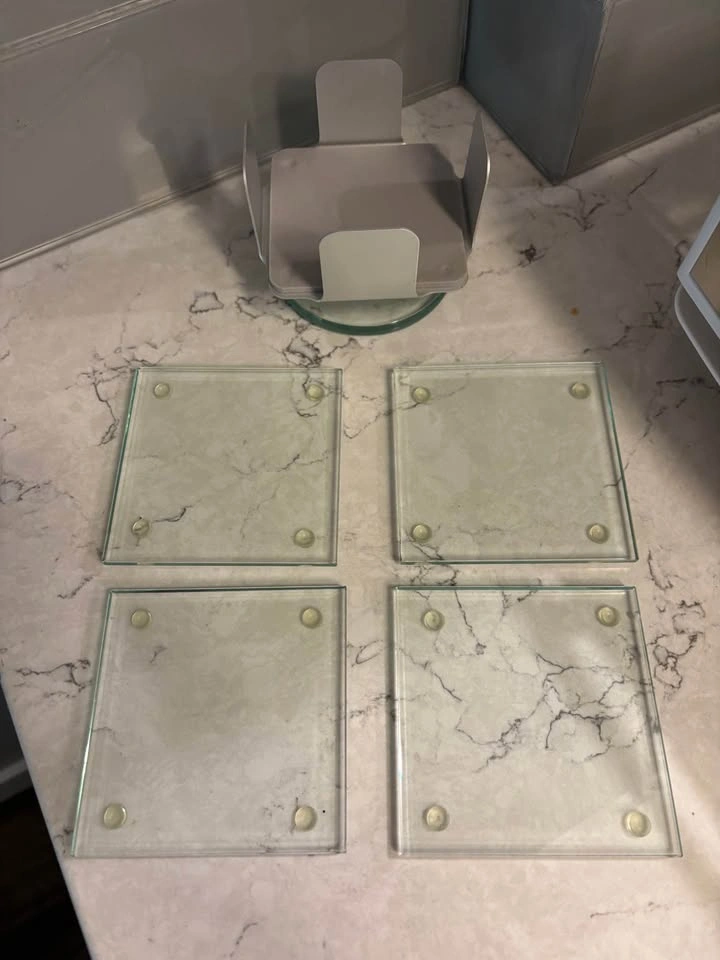 Set of 4 Glass Coasters With Holder - photo 2