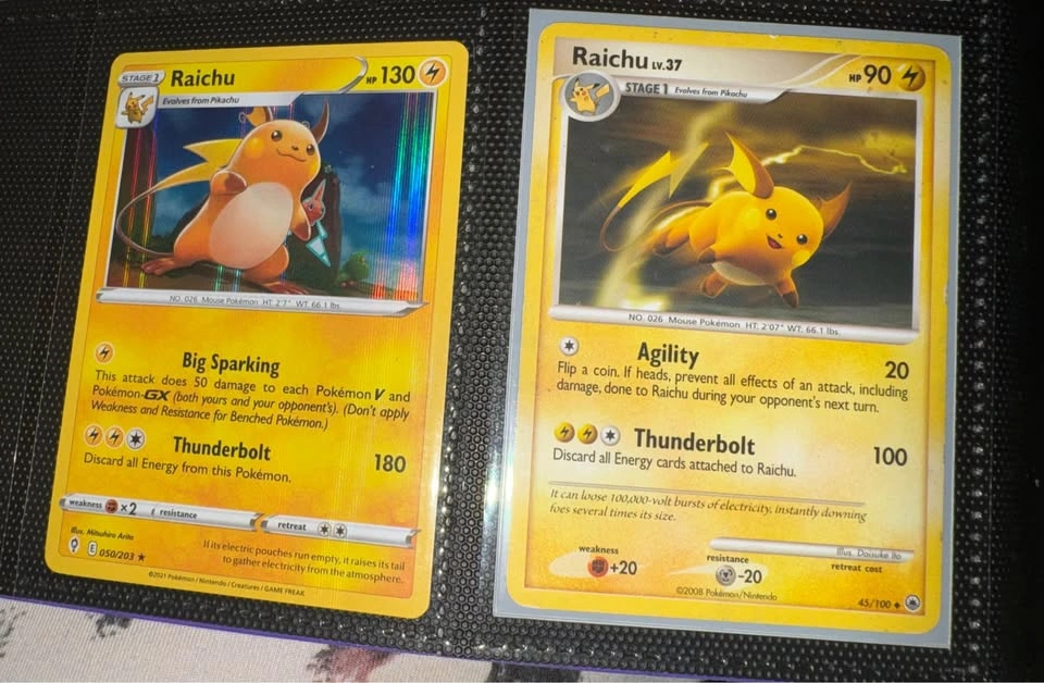 Pikachu/raichu Pokémon card lot - photo 3