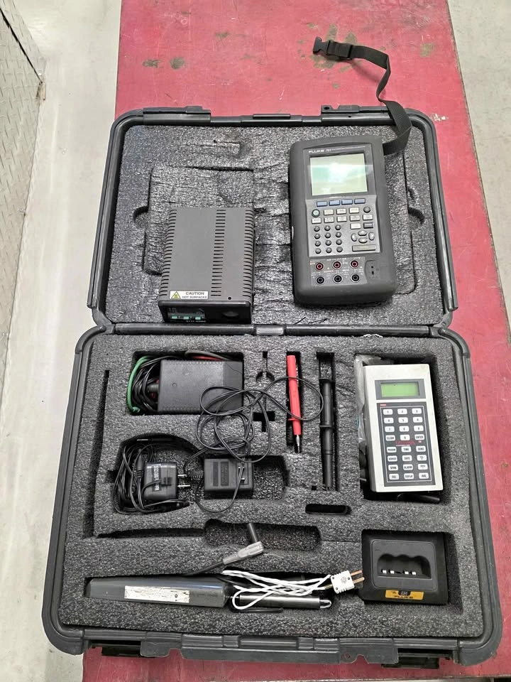 Fluke 701 Calibrator Kit + Hart Scientific 9131 Dry Well