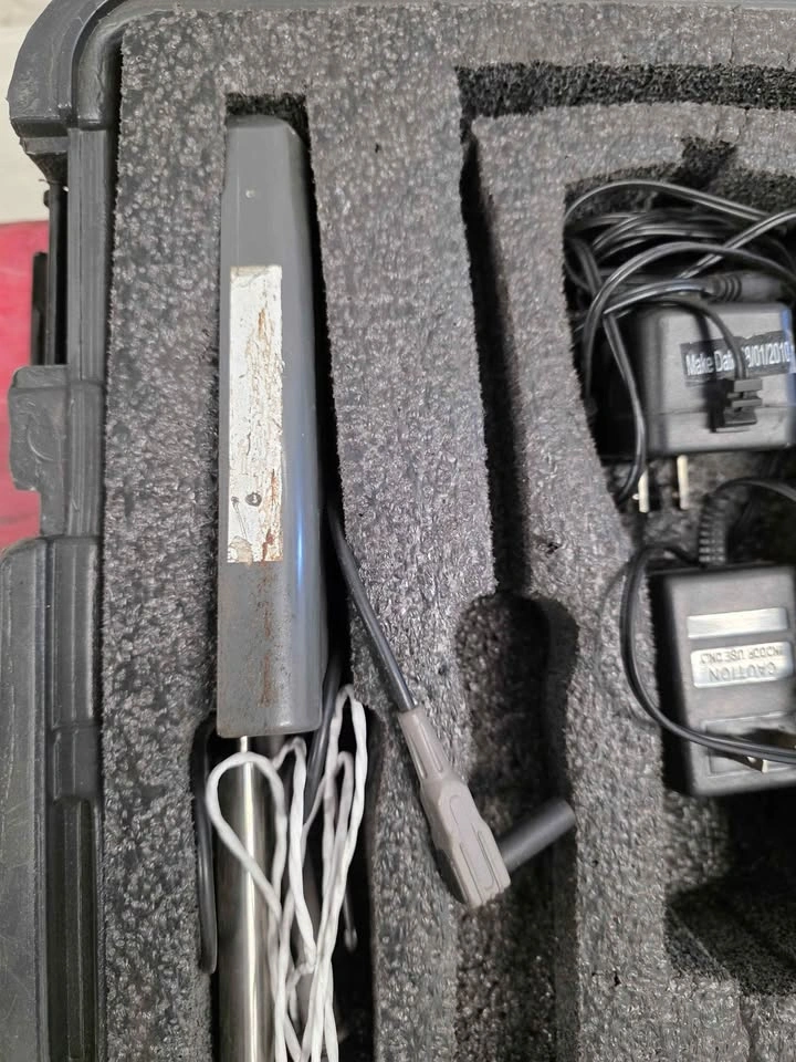 Fluke 701 Calibrator Kit + Hart Scientific 9131 Dry Well - photo 5