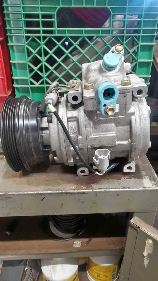 Toyota Rav4 A/C Compressor Denso