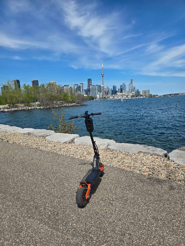 Kugoo G2 Max Electric Scooter - photo 3