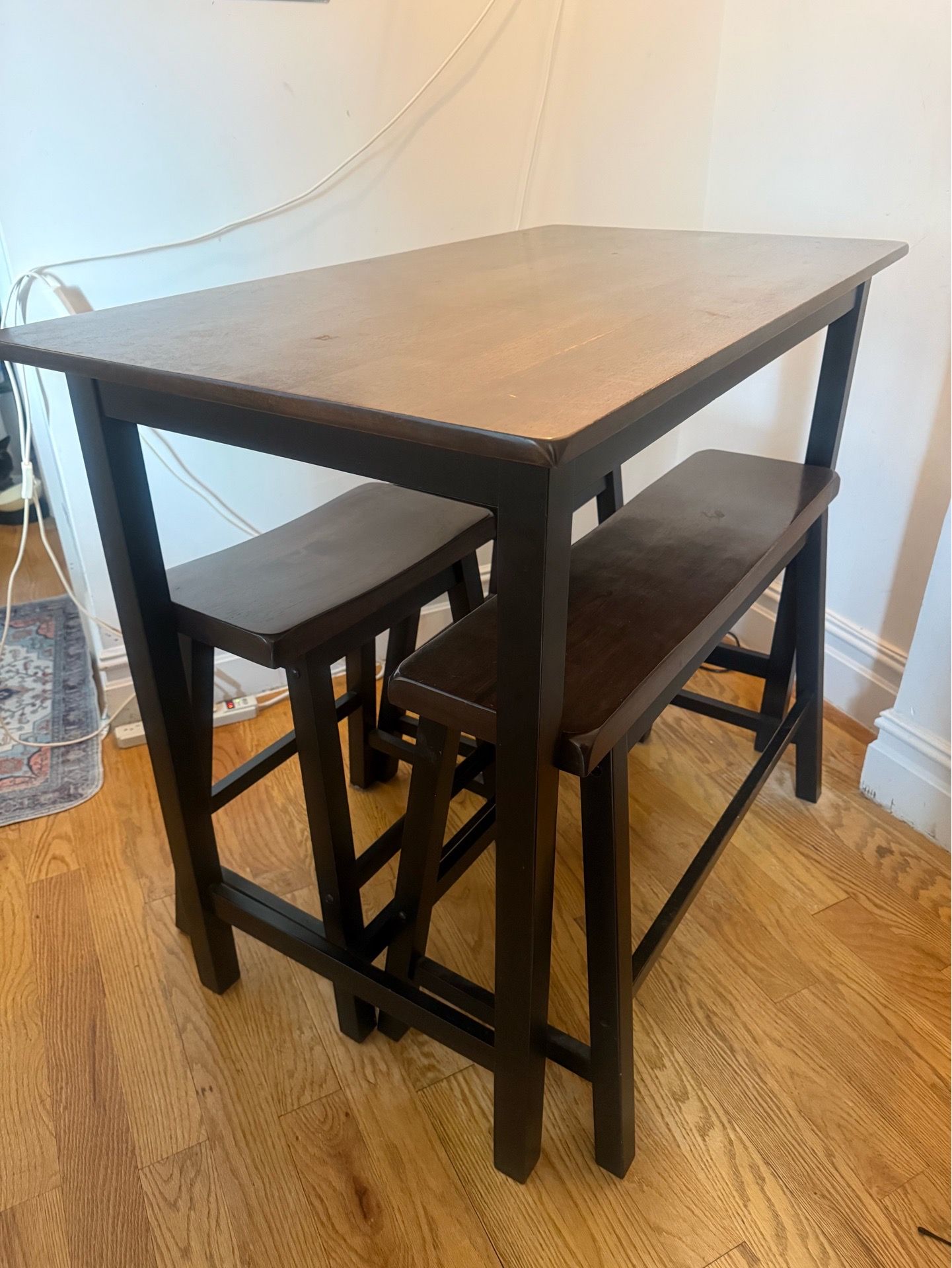 Fellsburg 4 person solid oak dining set