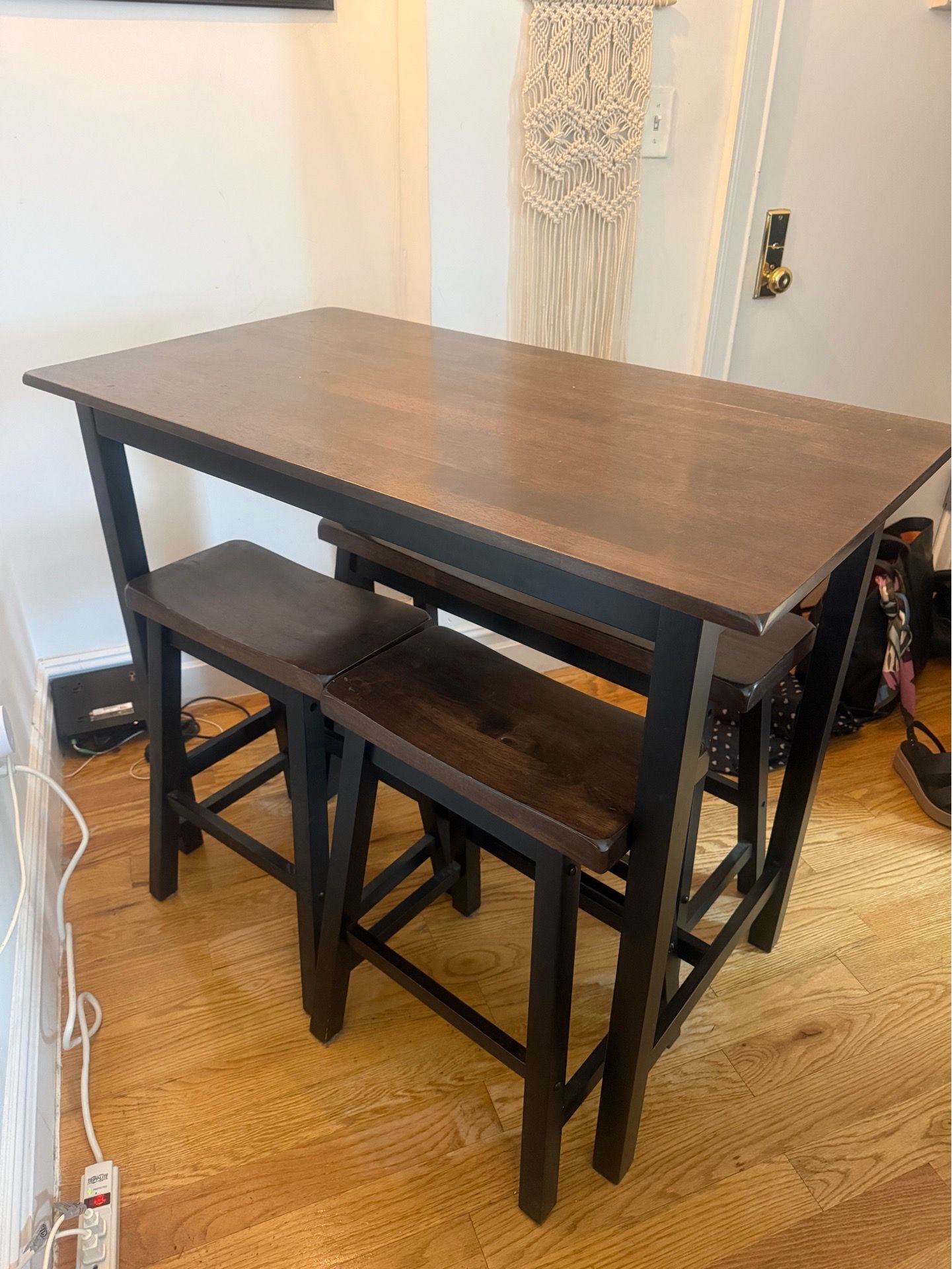Fellsburg 4 person solid oak dining set - photo 2
