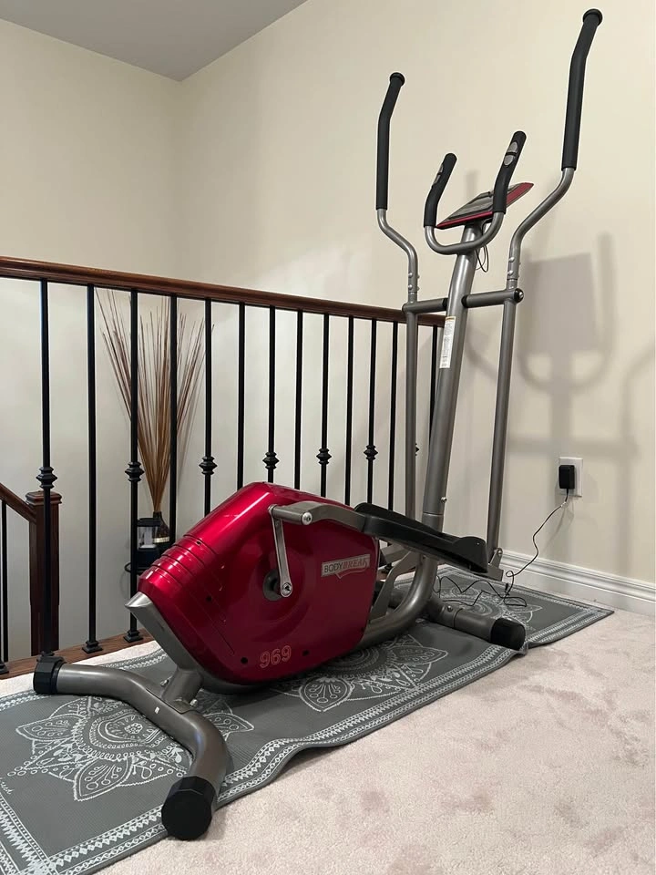 BodyBreak 969 Elliptical Trainer - photo 2