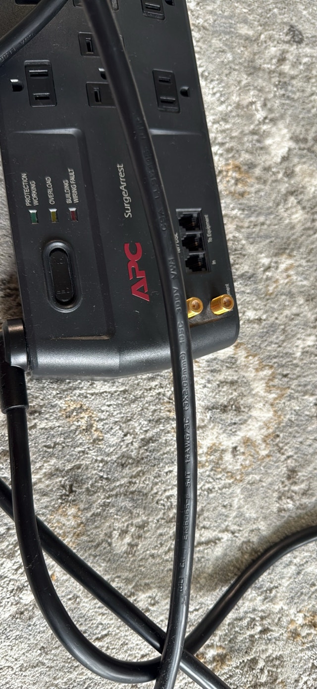 APC SurgeArrest Power Bar - photo 3