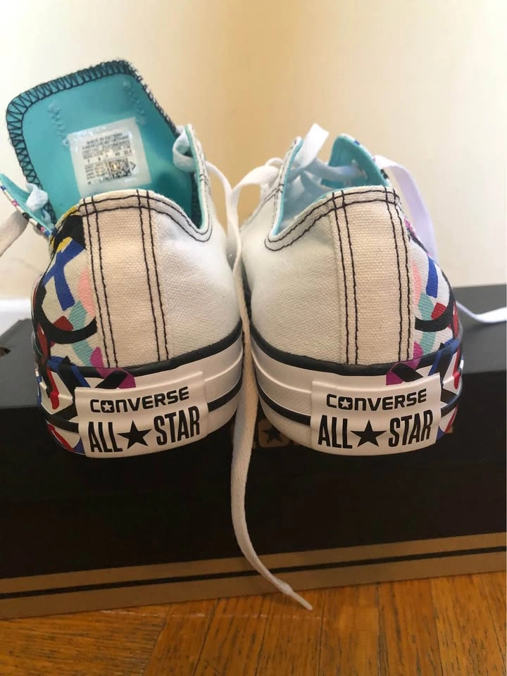 NEVER WORN Mens 7/ Womens 9 Converse All Star Ox - photo 3