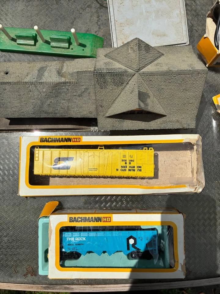 Bachmann Model Train Set - photo 2