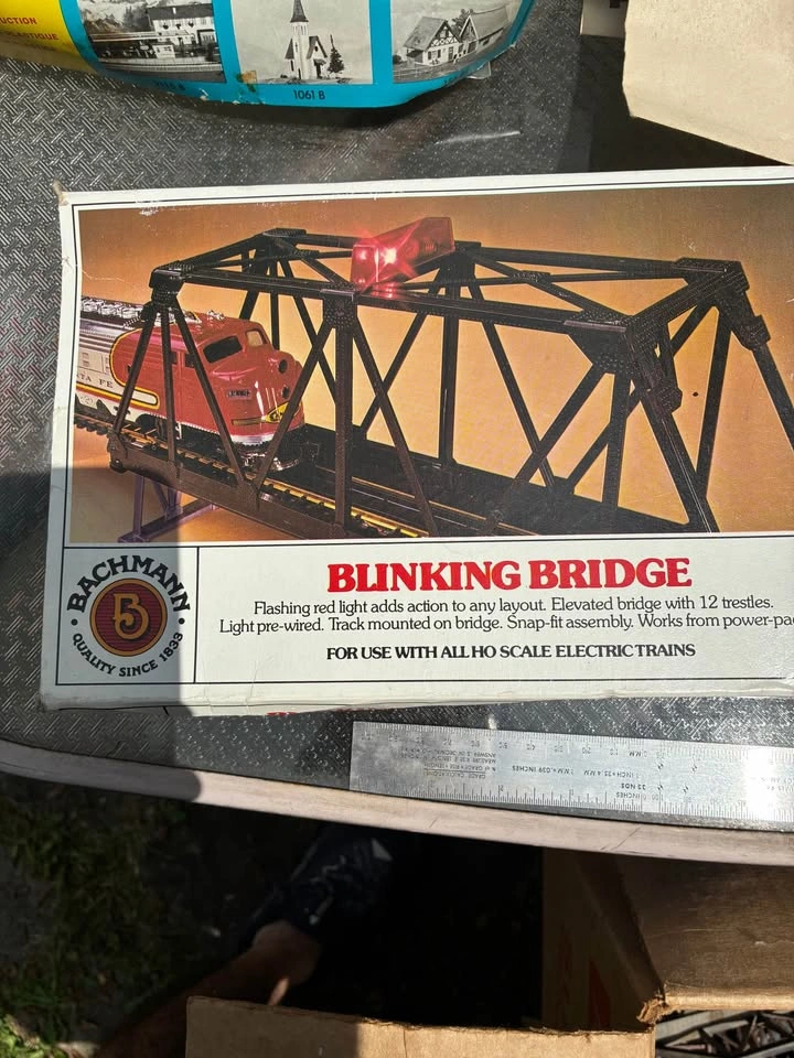 Bachmann Model Train Set - photo 5
