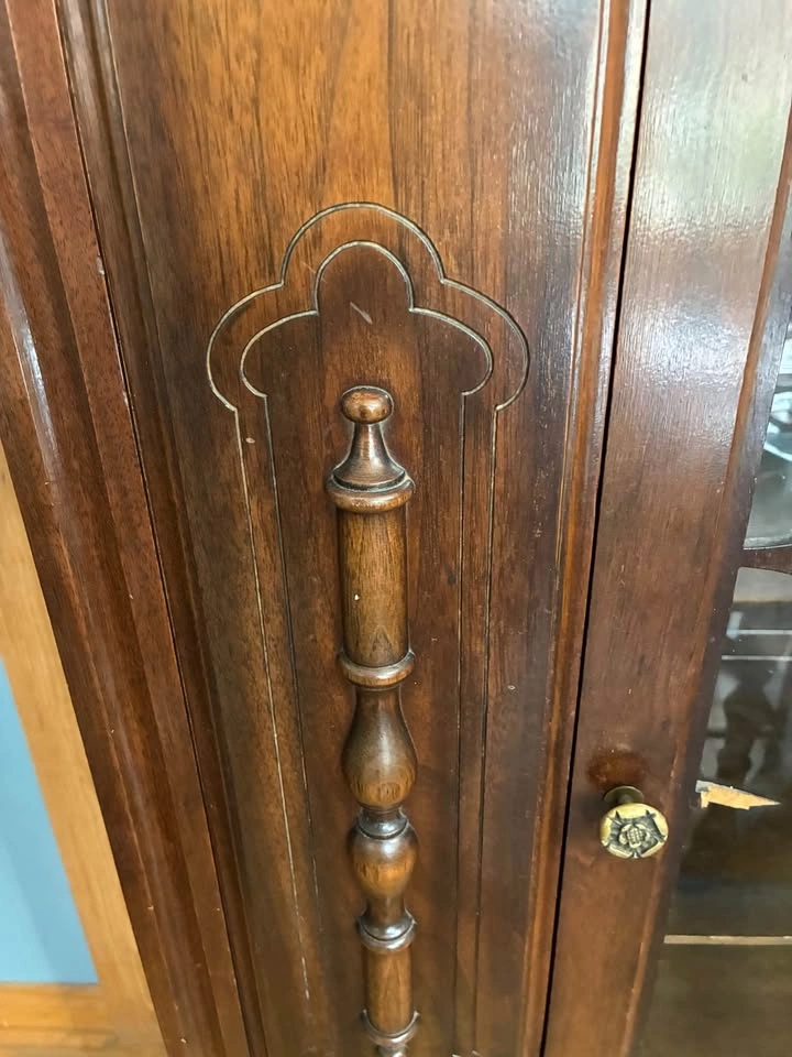 Antique dining room cabinet with glass door - photo 5