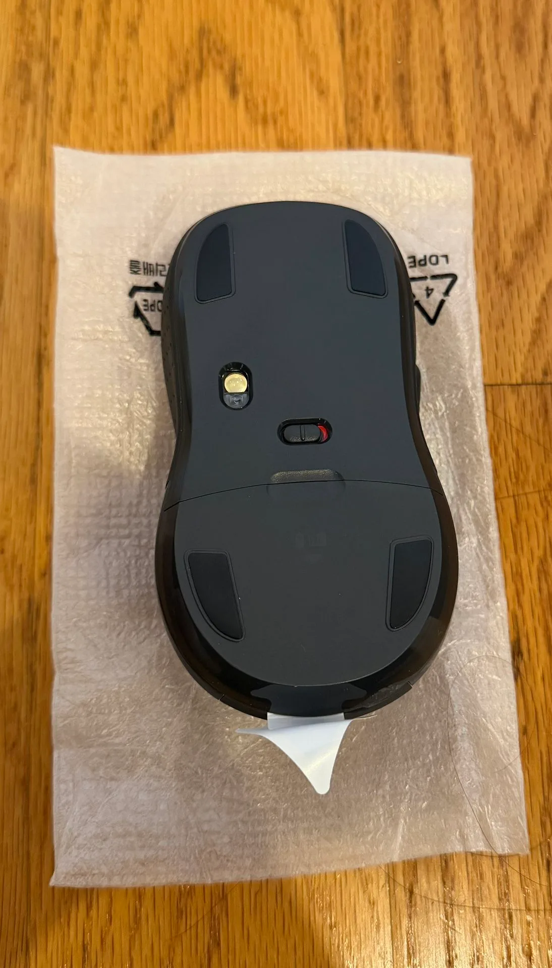 Logitech M510 Wireless Mouse – Brand New image indicator(3)