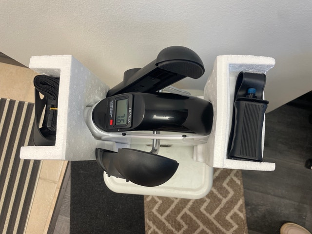 Under Desk Mini Exercise Bike - Brand New In Box - photo 4