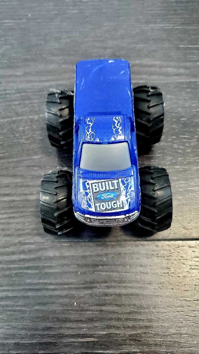 Hot Wheels Monster Truck Lot - photo 4