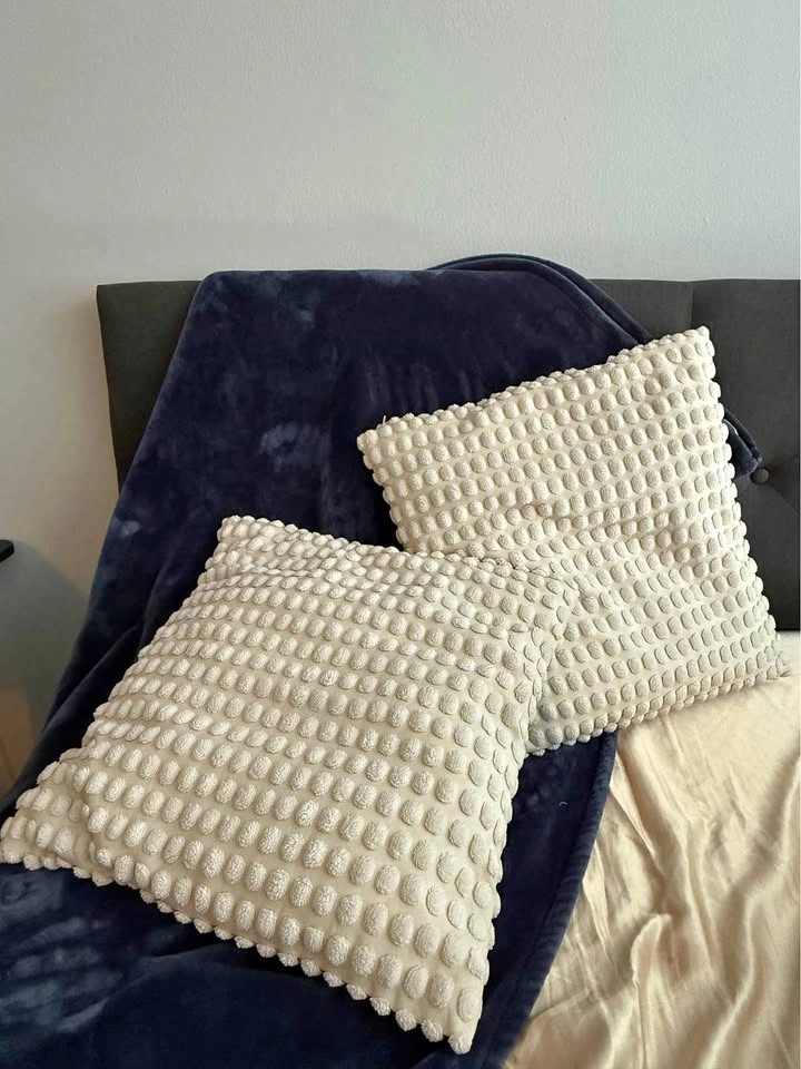 Throw Cushion Pillows