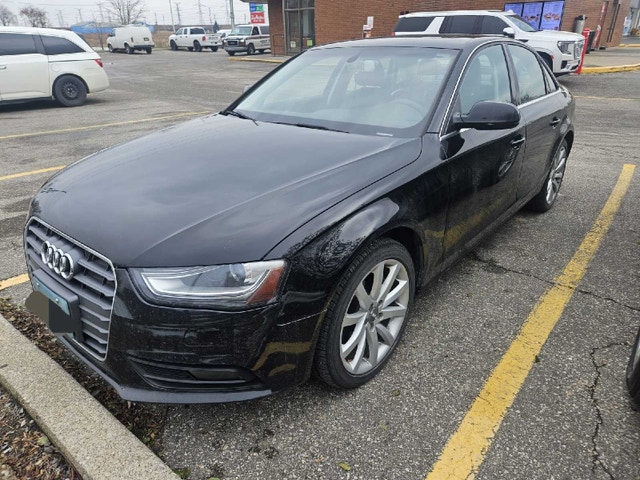 Audi A4 2.0T Quattro Low KM No Issues - photo 4