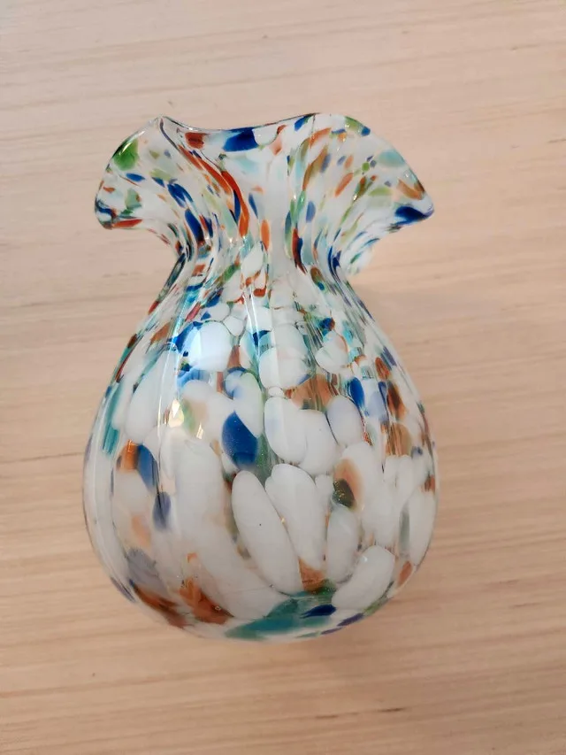 Vintage Murano Confetti Speckled Ruffled Edge Glass Vase image indicator(3)