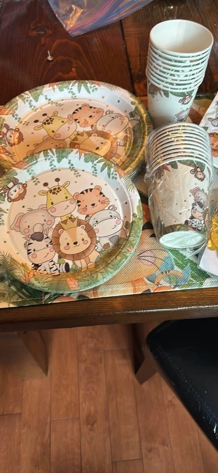 Safari Theme Baby Shower Decorations and Party Supplies - photo 2