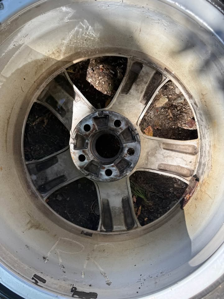 Audi A6 OEM Alloy Rims with Winter Tires – 18”, 5x112 - photo 3