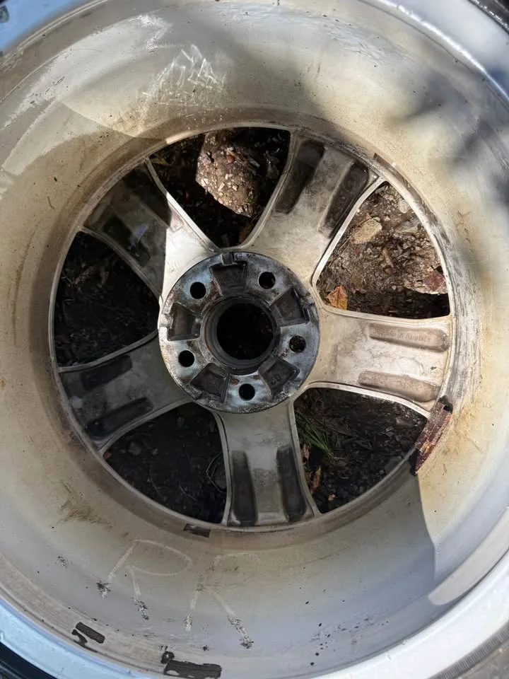 Audi A6 OEM Alloy Rims with Winter Tires – 18”, 5x112 image indicator(3)