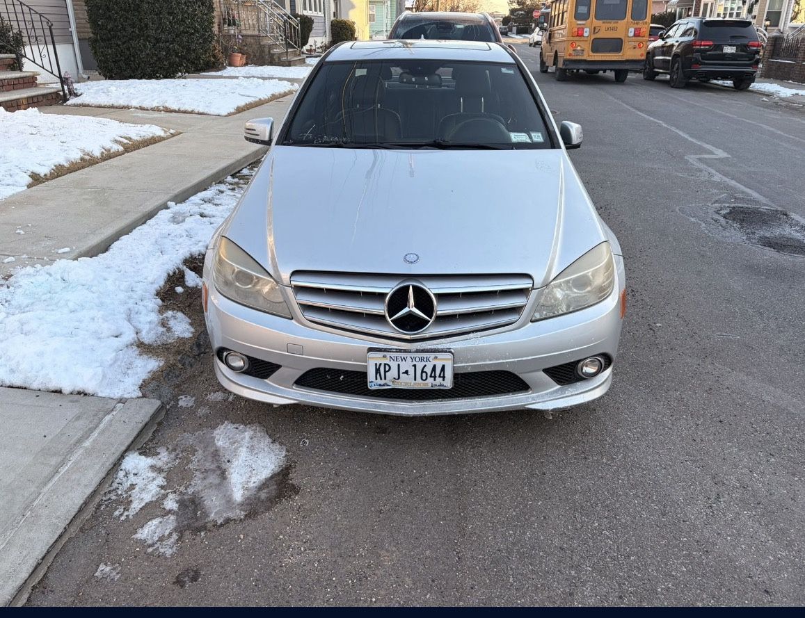 2010 Mercedes-Benz C-Class - photo 3