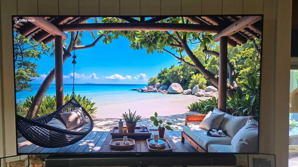Samsung 65" QLED TV - photo 3