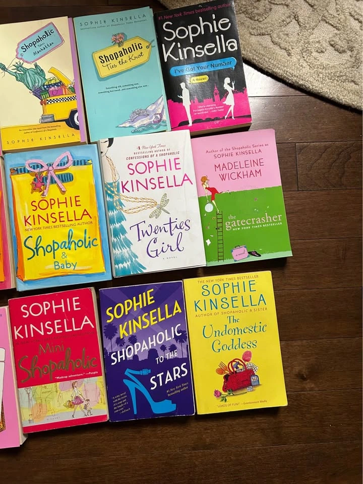 Shopaholic book set - photo 4
