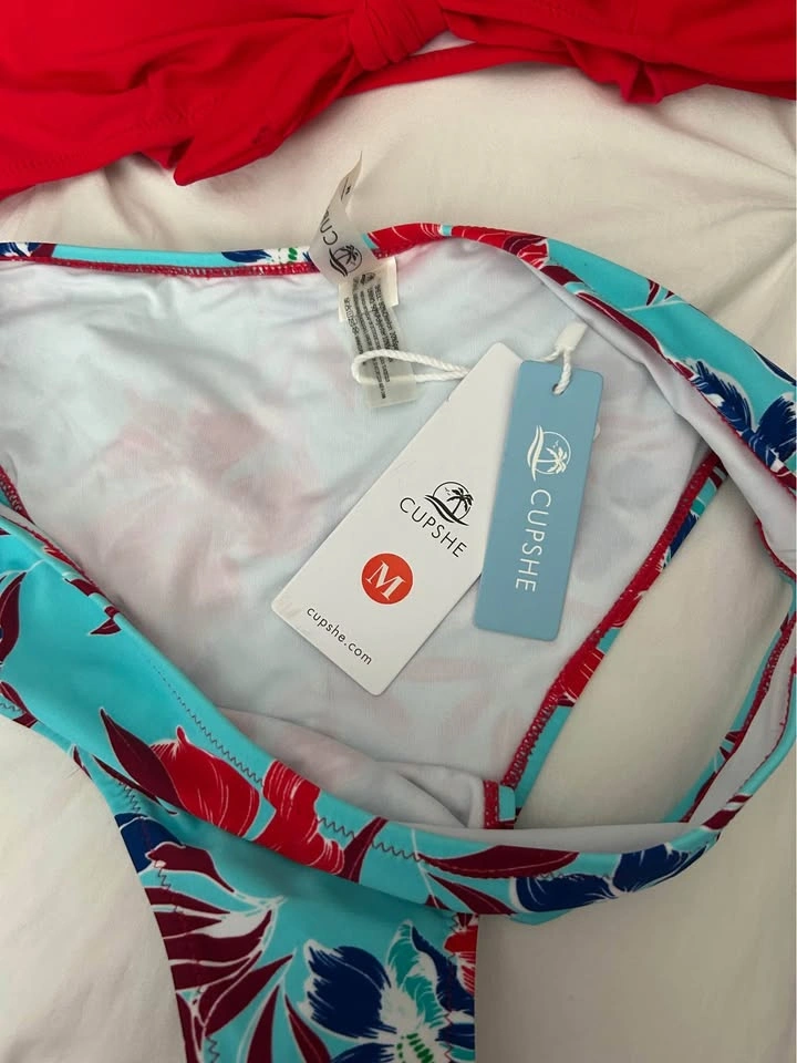 Brand new women’s med - photo 3