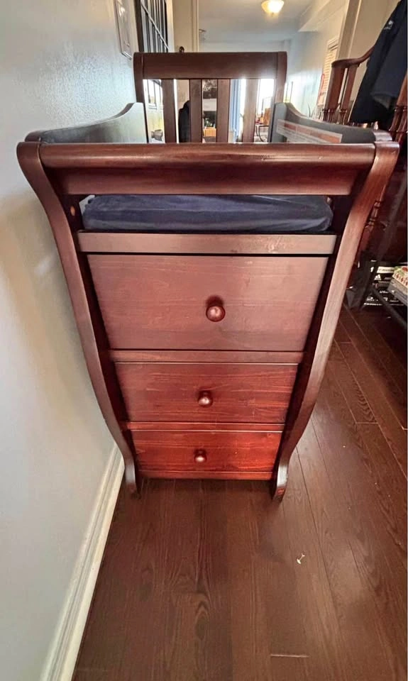 Sleigh Style Baby Changing Table with Drawers