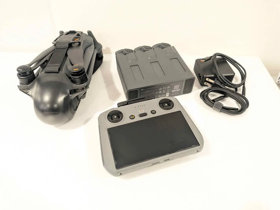 DJI Mavic 4 Pro Fly More Combo + DJI RC2 + 2yr DJI Care - photo 2