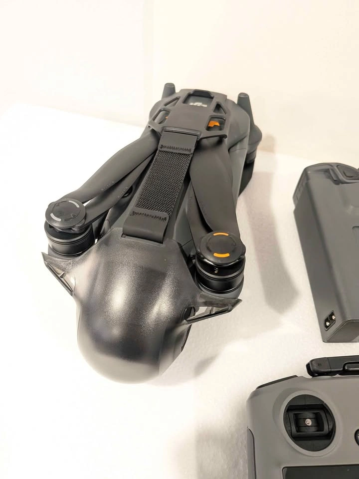 DJI Mavic 4 Pro Fly More Combo + DJI RC2 + 2yr DJI Care - photo 3