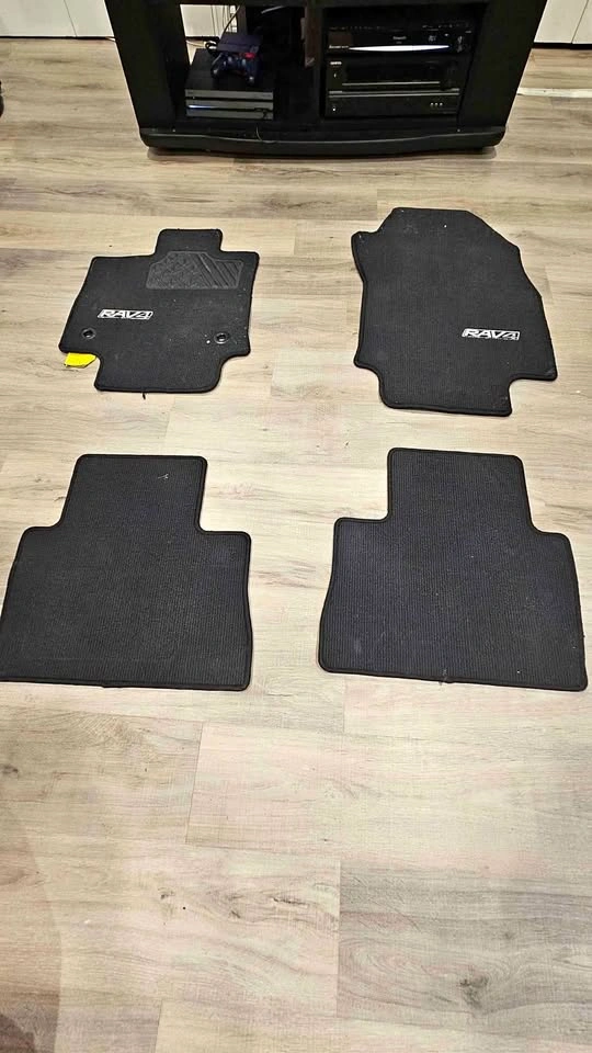 Rav 4 car mats Original for 2019+ models