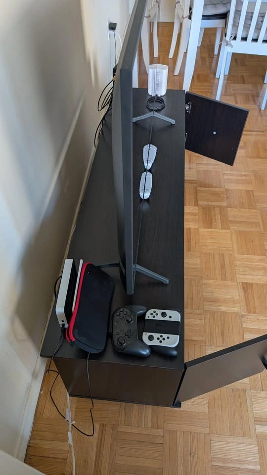 TV Console / Stand - photo 3