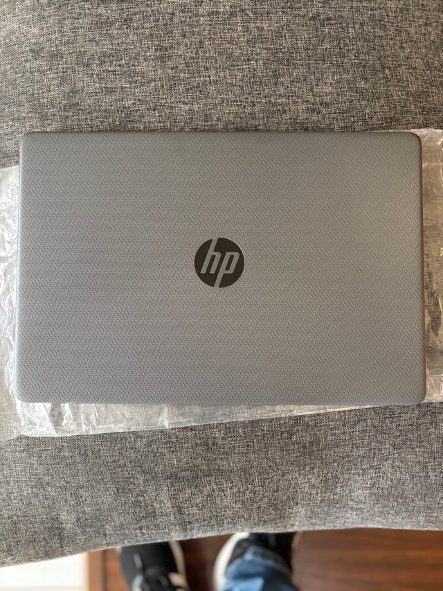 HP 15 Laptop 32GB 1TB Intel i3 12thGen 15.6"