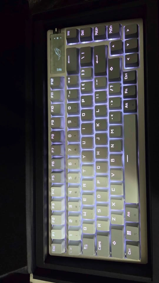 ASUS ROG Azoth Wireless Mechanical Gaming Keyboard - photo 5