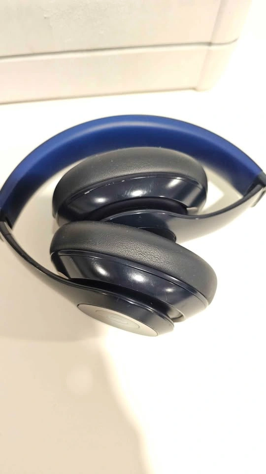 Beats studio pro wireless headphones - photo 3