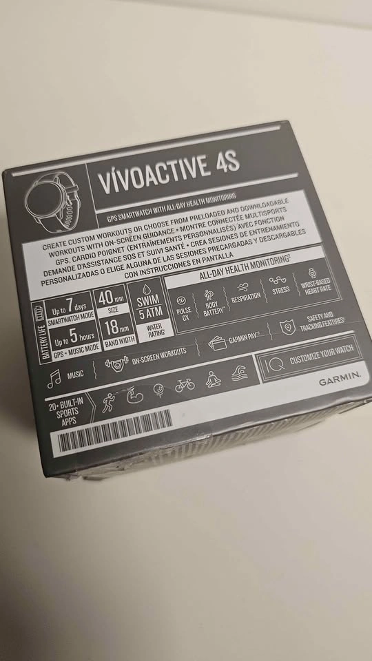 Garmin Vivoactive 4S smart watch - photo 3