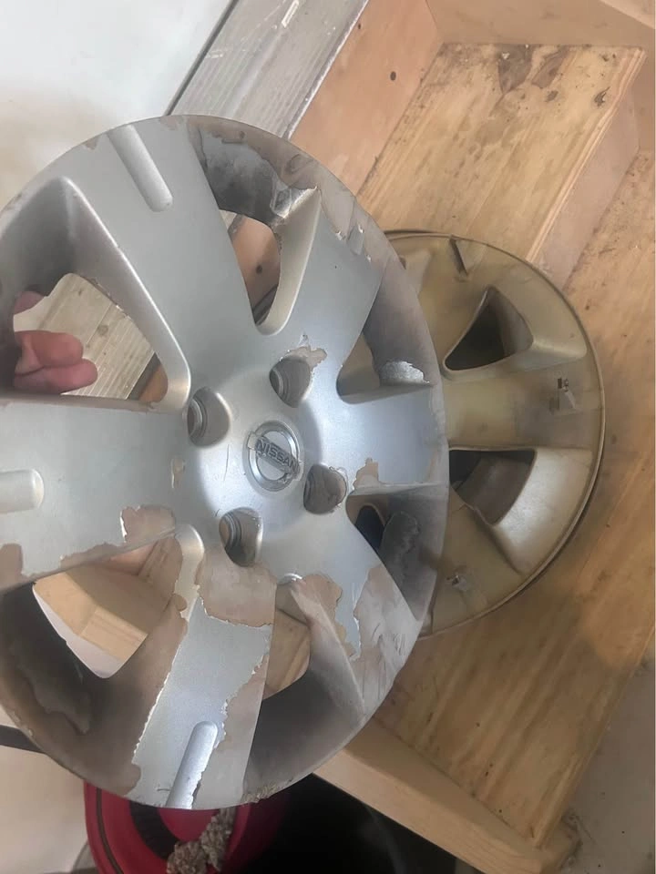 Michelin 205/60R15 Tires on Nissan Wheels with Rims - photo 3