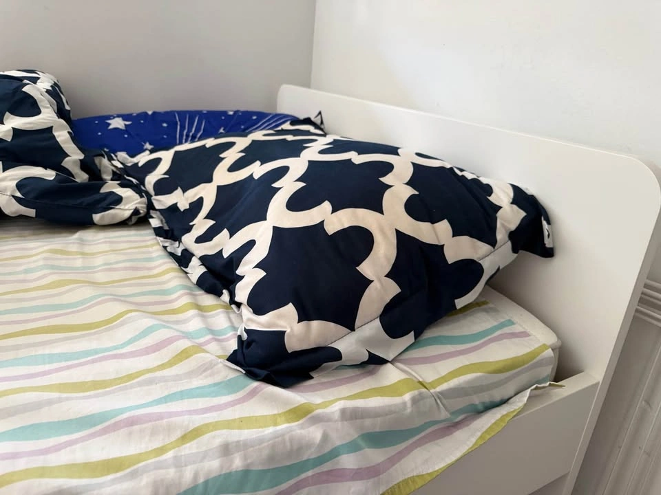 Bed with Mattress - photo 2