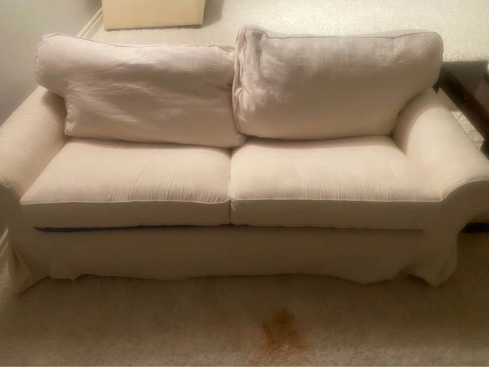 White Slipcovered Loveseat - photo 2