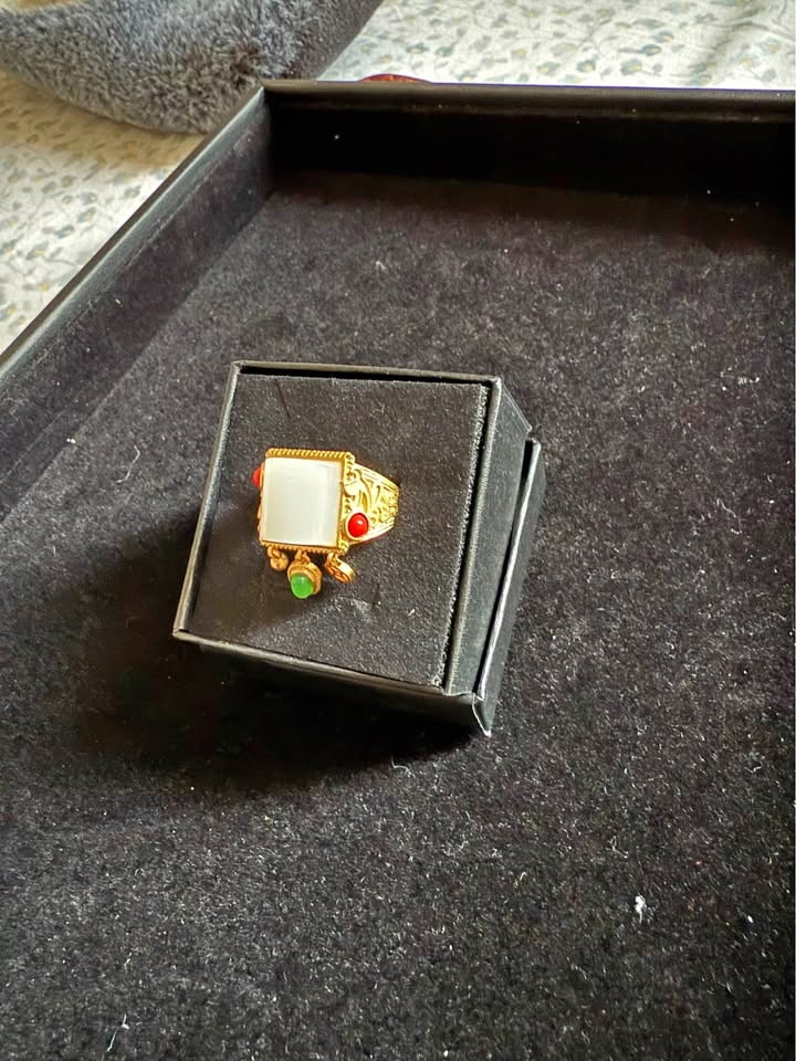 The White Stone Square Ring