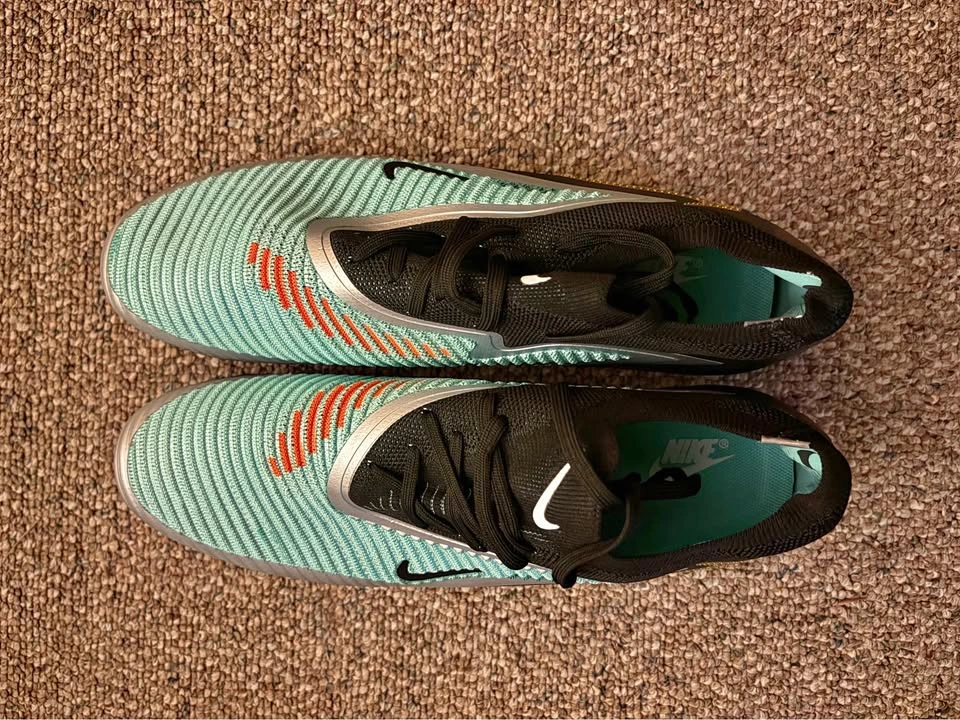 Nike Phantom 6