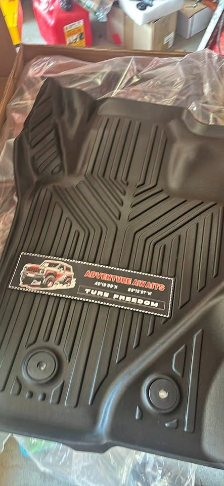 Iconic ford bronco 3D floor Mats!