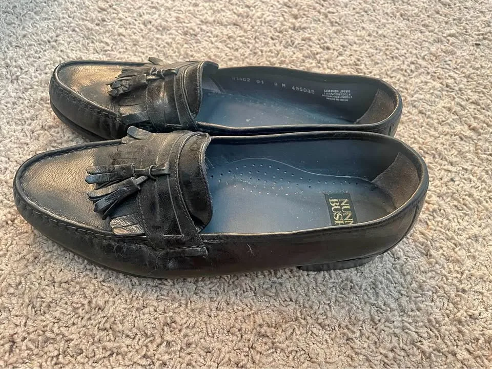 NUN BUSH SHOES thumbnail