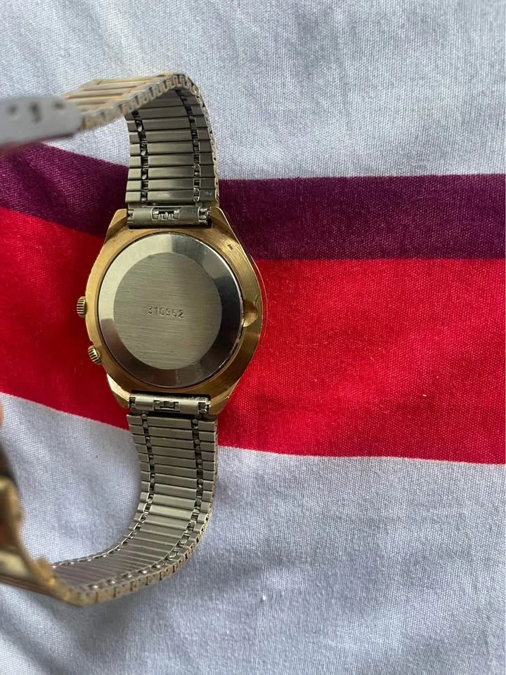 Vintage watches for sale image indicator(8)