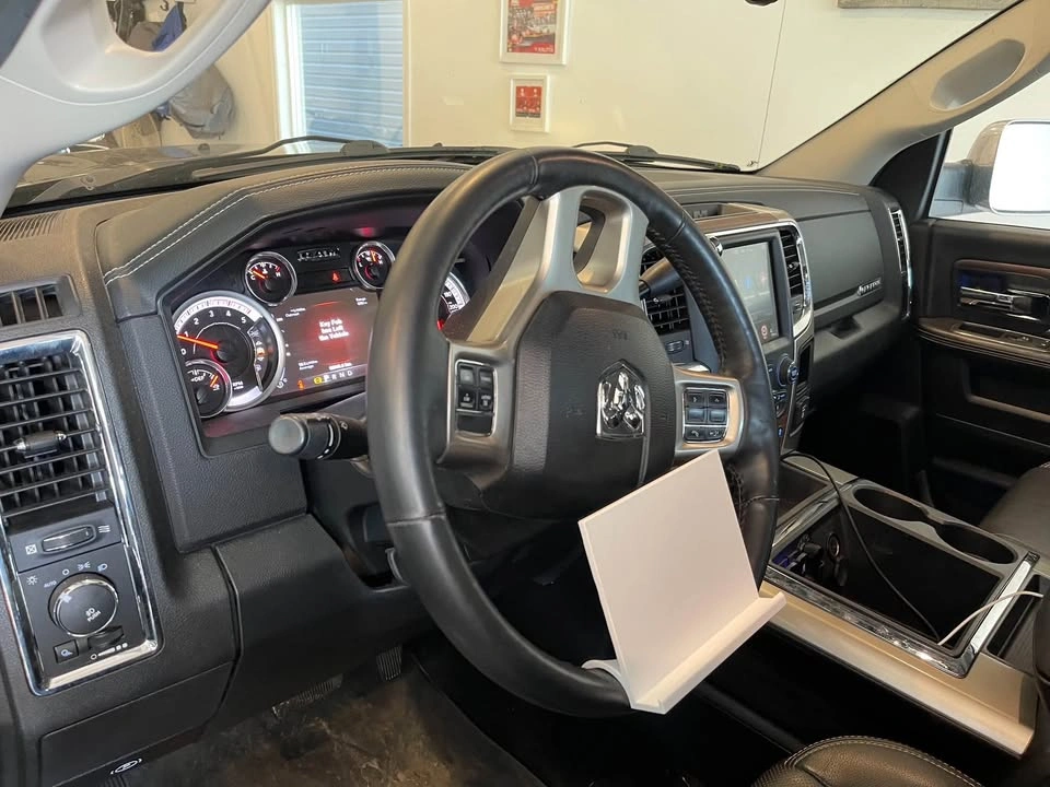 Steering Wheel Laptop and Tablet Mount - photo 2