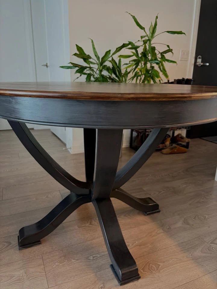 Round Pedestal Dining Table – Refinished Walnut & Black – 42" - photo 2