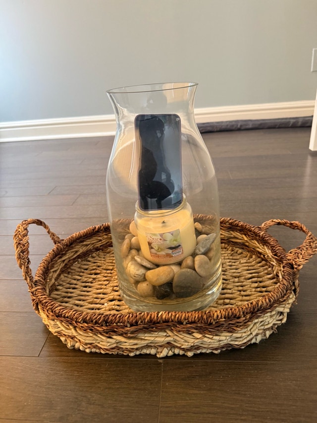 Glass Vase Centerpiece with Rattan Tray - photo 3