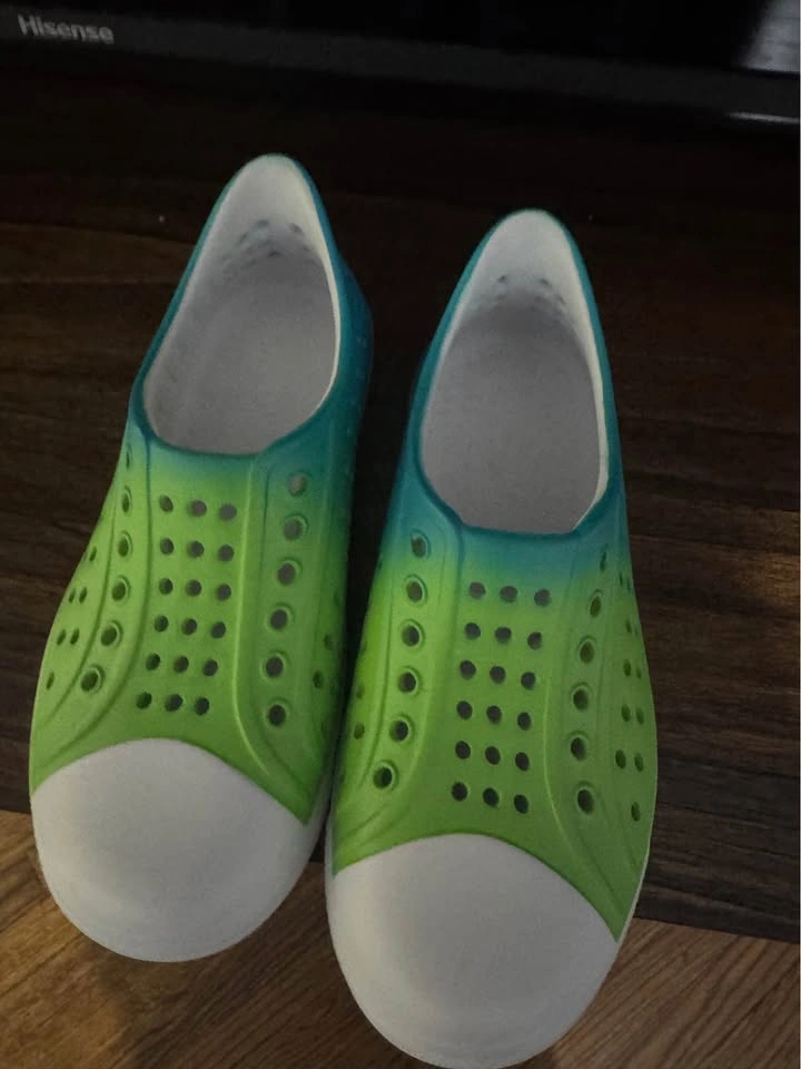 Kids water shoe size 11-12T - photo 2