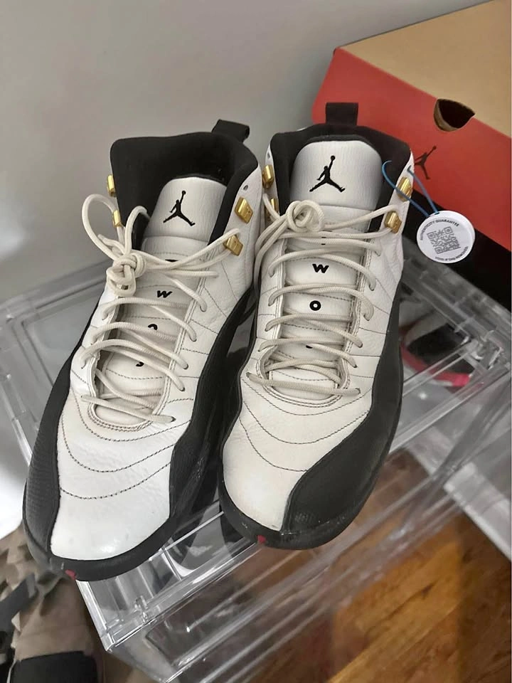 Jordan taxi 12 size 11.5