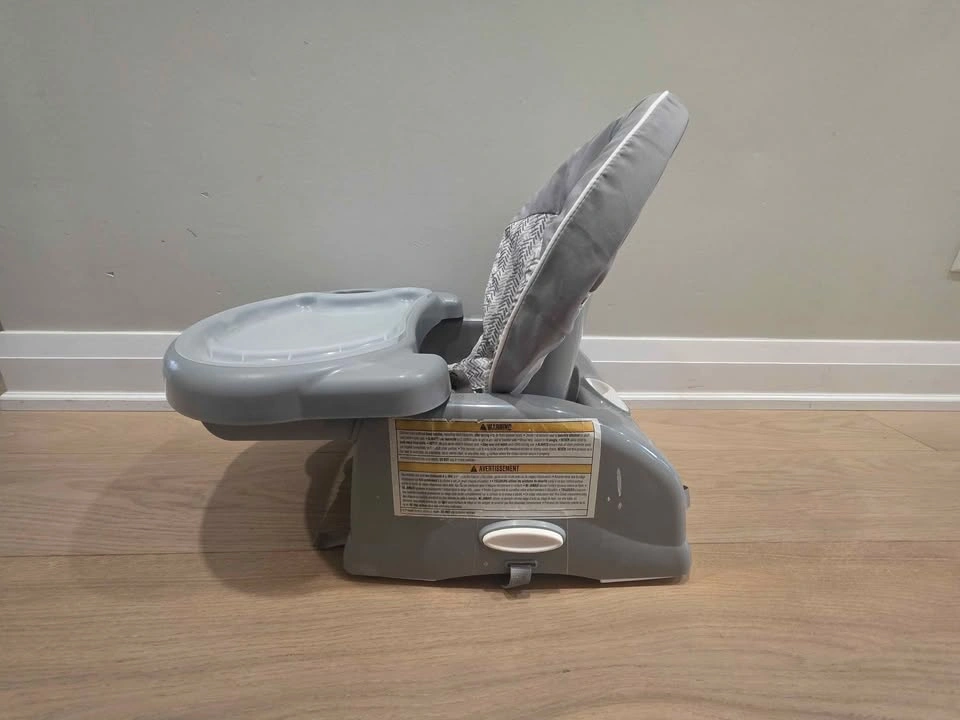 2-in-1 high chair and booster seat - photo 4